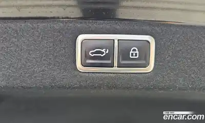 Hyundai Grandeur 2023 2.5 Автомат в Москве № 4181, миниатюра 3