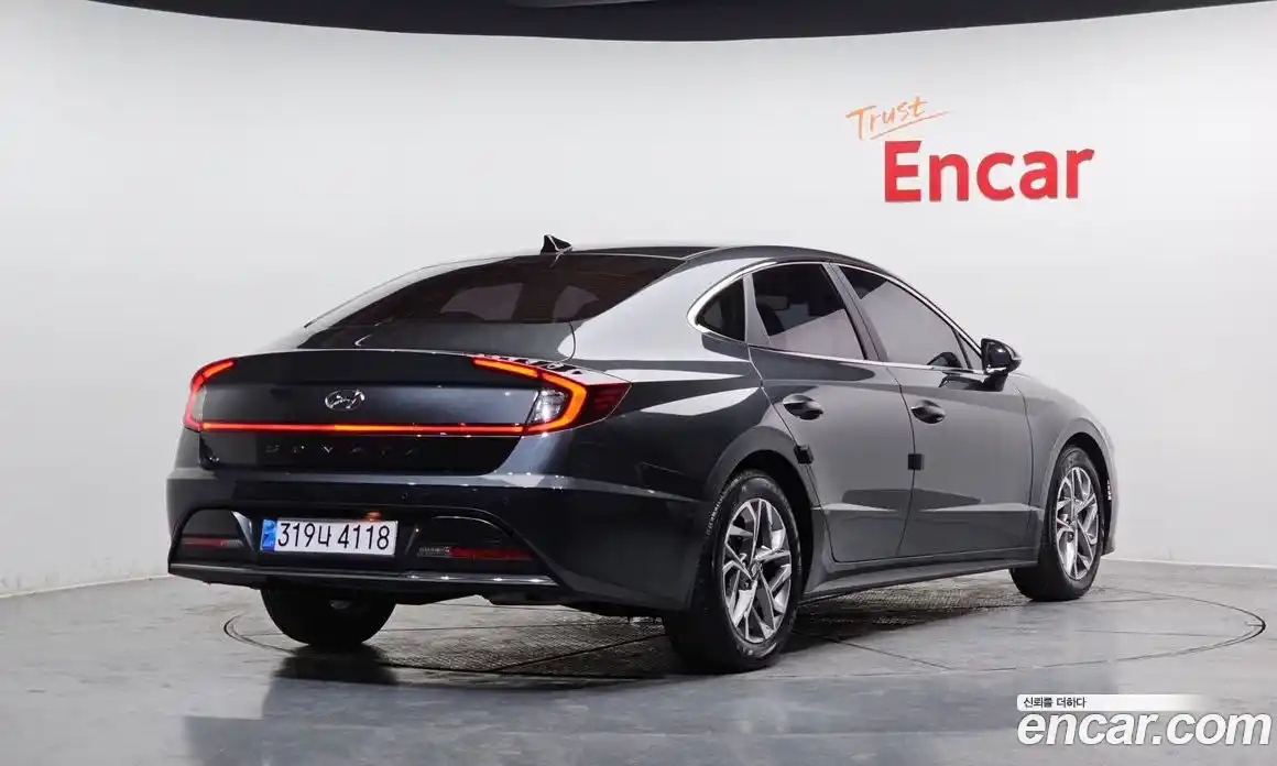 Hyundai Sonata 2021 2.0 Автомат в Москве № 44276, фото 19