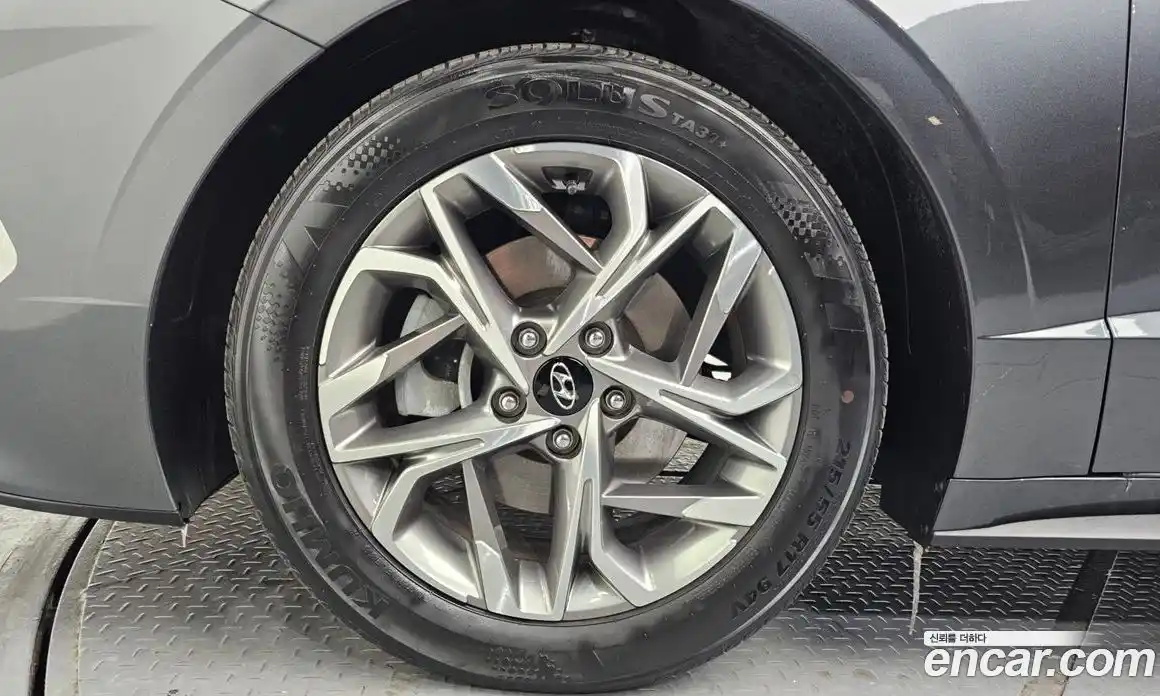 Hyundai Sonata 2021 2.0 Автомат в Москве № 44276, фото 6