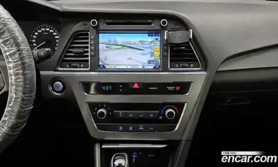 Hyundai Sonata 2016 2.0 Автомат в Москве № 47677, миниатюра 5