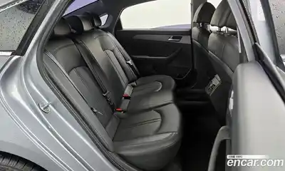 Hyundai Sonata 2016 2.0 Автомат в Москве № 47677, миниатюра 8