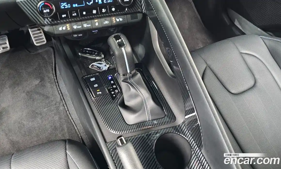 Hyundai Avante 2022 2.0 Автомат в Москве № 48599, фото 9