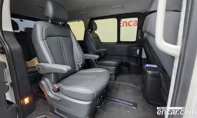 Hyundai Staria, 2023