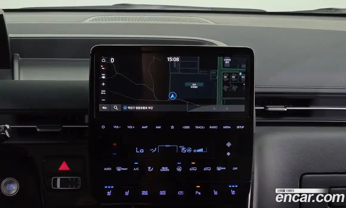 Hyundai Staria 2023 3.5 Автомат в Москве № 5452, фото 17