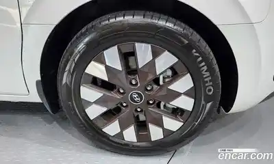 Hyundai Staria 2023 3.5 Автомат в Москве № 5452, миниатюра 8