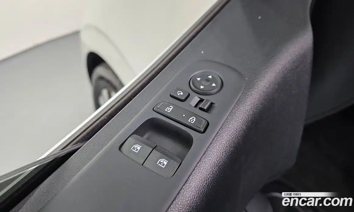 Hyundai Staria 2023 3.5 Автомат в Москве № 5452, фото 9