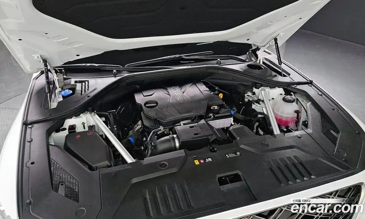 Genesis GV70 2025 2.5 Автомат в Москве № 56802, фото 18