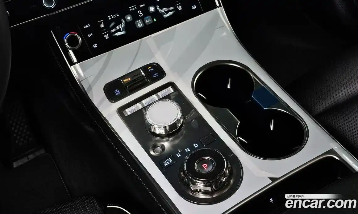 Genesis GV70 2025 2.5 Автомат в Москве № 56802, фото 20