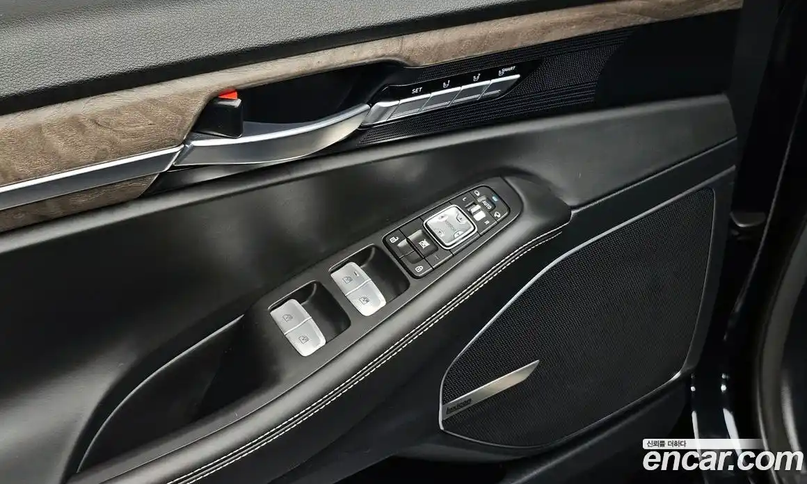 Genesis G90 2020 3.8 Автомат в Москве № 57506, фото 2