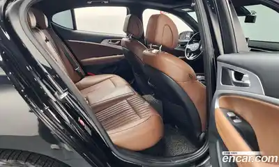 Genesis G70 2019 2.0 Автомат в Москве № 57948, миниатюра 12