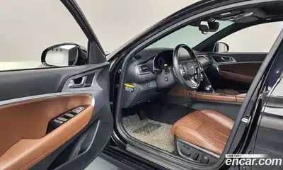 Genesis G70 2019 2.0 Автомат в Москве № 57948, миниатюра 10