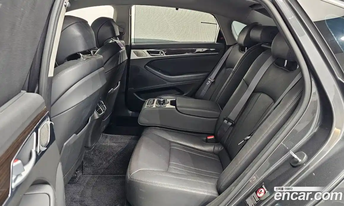 Genesis G80 2018 3.3 Автомат в Москве № 58922, фото 9