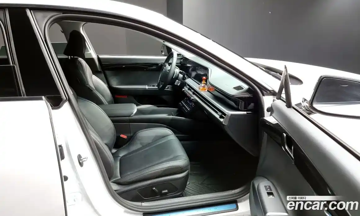 Hyundai Grandeur 2024 3.5 Автомат в Москве № 7805, фото 17