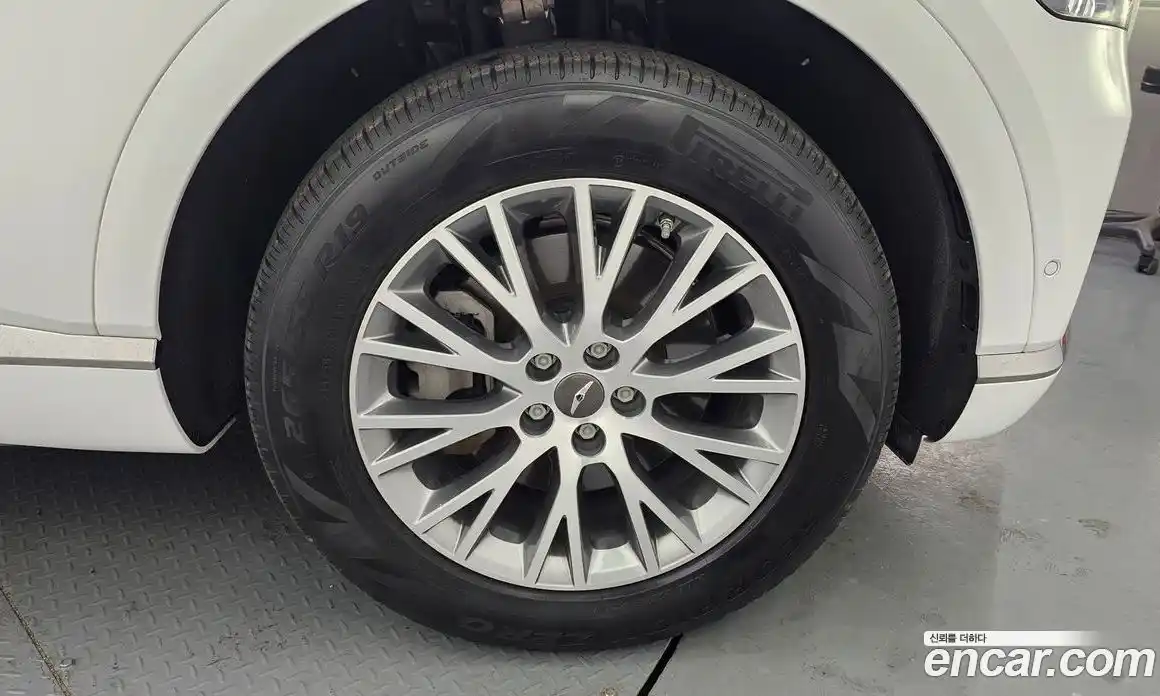 Genesis GV80 2023 2.5 Автомат в Москве № 79719, фото 5