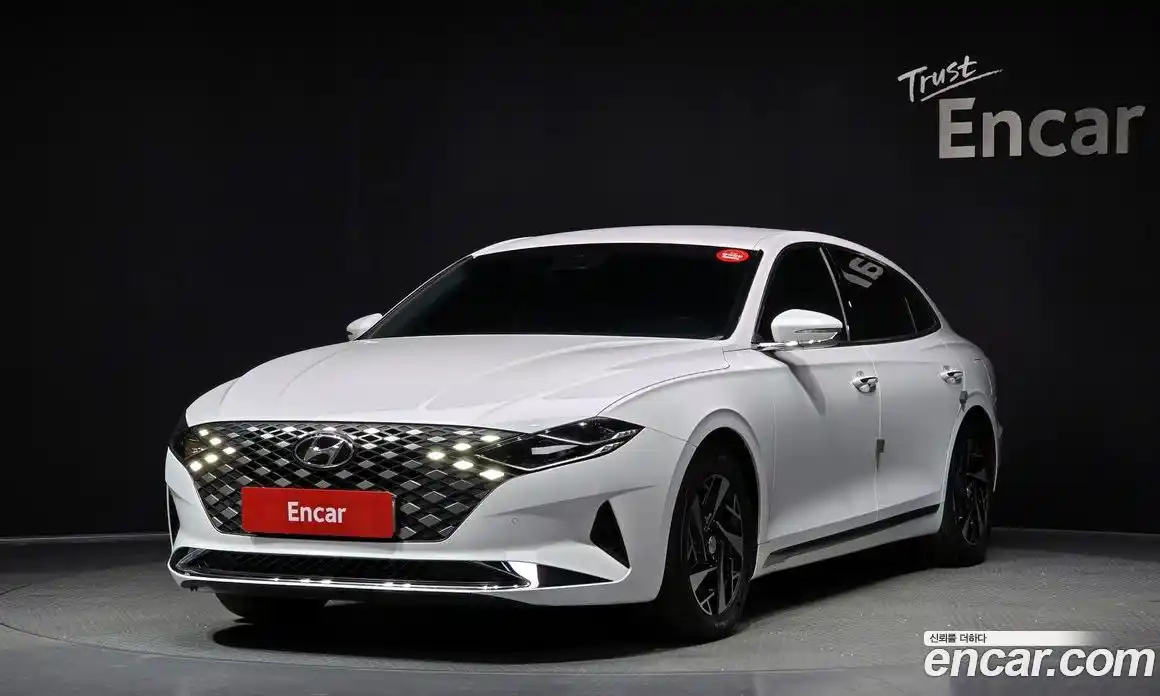 Hyundai Grandeur 2023 2.4 Автомат в Москве № 8274, фото 15