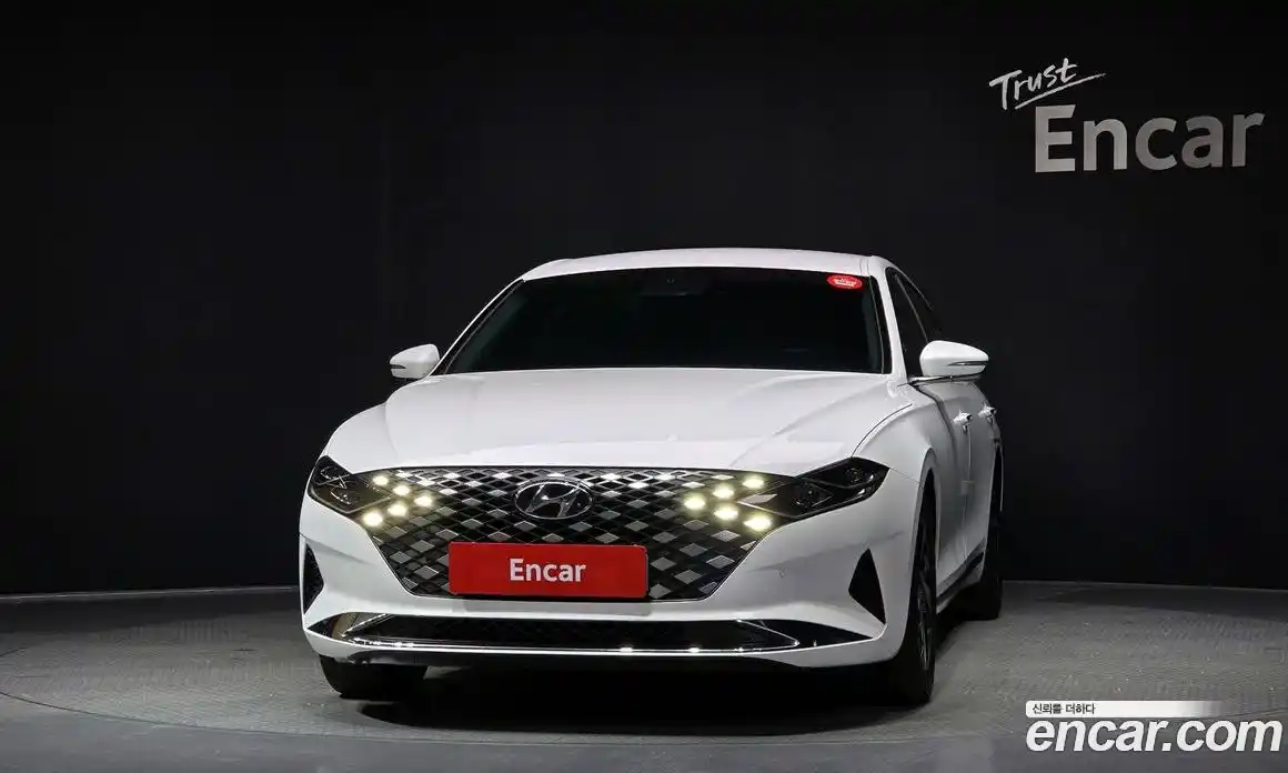 Hyundai Grandeur 2023 2.4 Автомат в Москве № 8274, фото 9