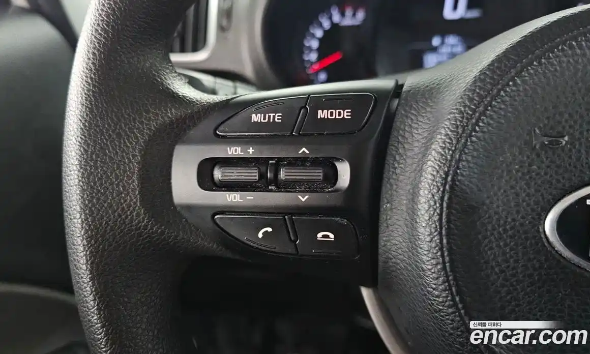 Kia Ray 2021 1.0 Автомат в Москве № 103166, фото 20