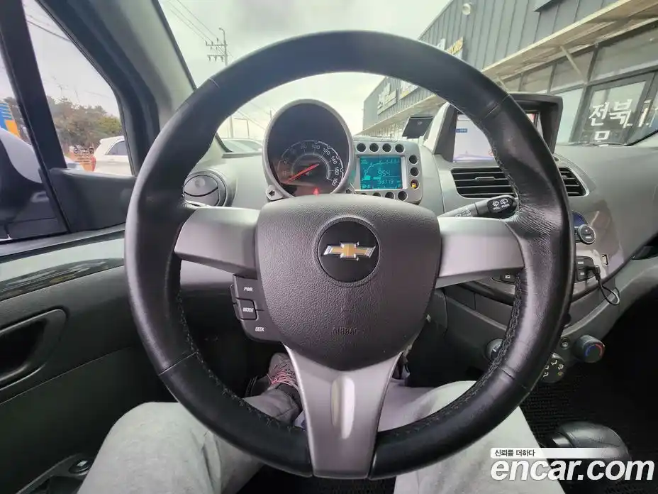 Chevrolet Spark 2012 1.0 Автомат в Москве № 104642, фото 13