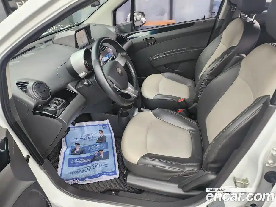 Chevrolet Spark 2012 1.0 Автомат в Москве № 104642, фото 9