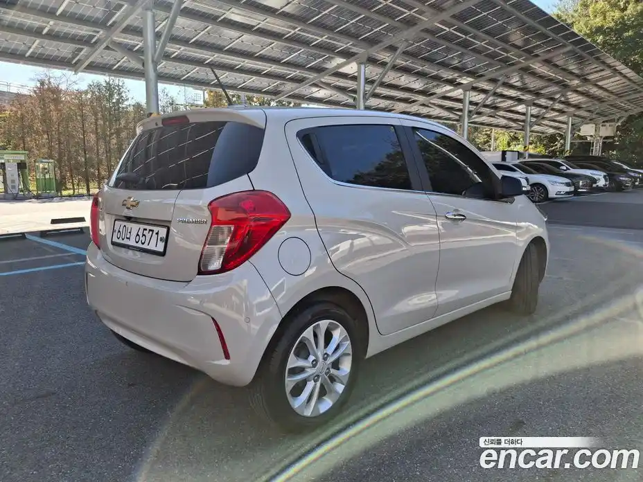 Chevrolet Spark 2019 1.0 Автомат в Москве № 105685, фото 5