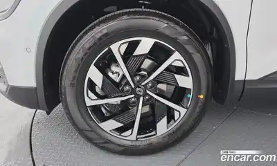 Renault QM6 2026 2.0 Автомат в Москве № 106918, миниатюра 5