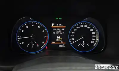 Hyundai Kona 2021 1.6 Автомат в Москве № 112254, миниатюра 11