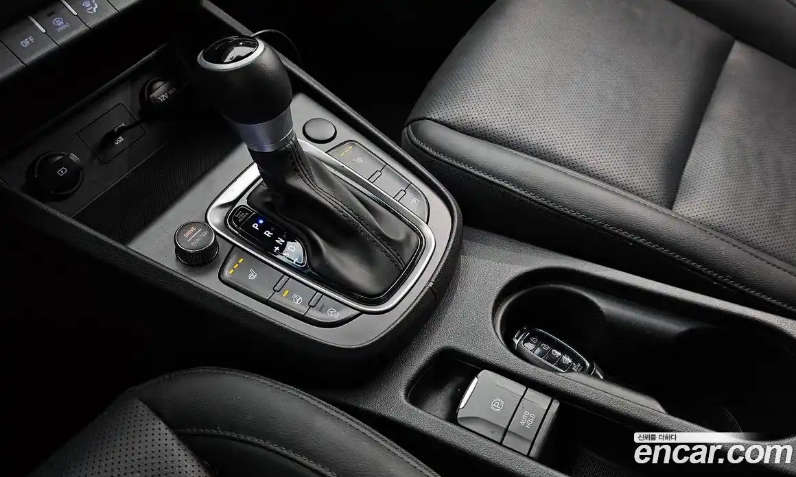 Hyundai Kona 2021 1.6 Автомат в Москве № 112254, фото 14