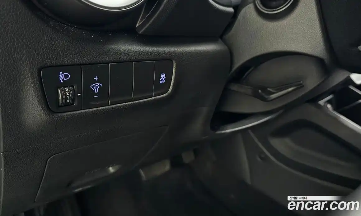 Hyundai Kona 2021 1.6 Автомат в Москве № 112254, фото 6