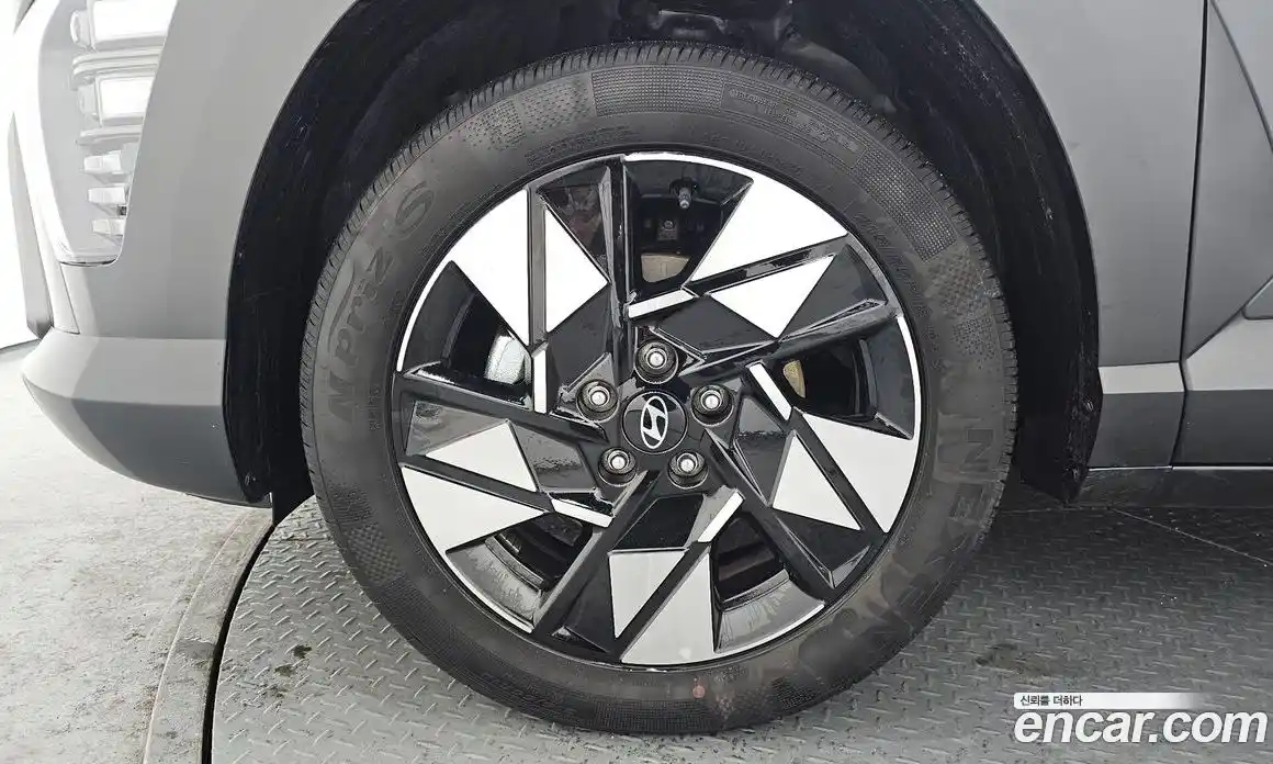 Hyundai Kona 2025 1.6 Автомат в Москве № 113011, фото 18