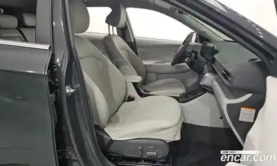 Hyundai Kona 2025 1.6 Автомат в Москве № 113011, миниатюра 2