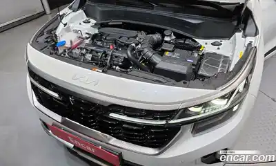 Kia Seltos 2024 1.6 Автомат в Москве № 114642, миниатюра 6