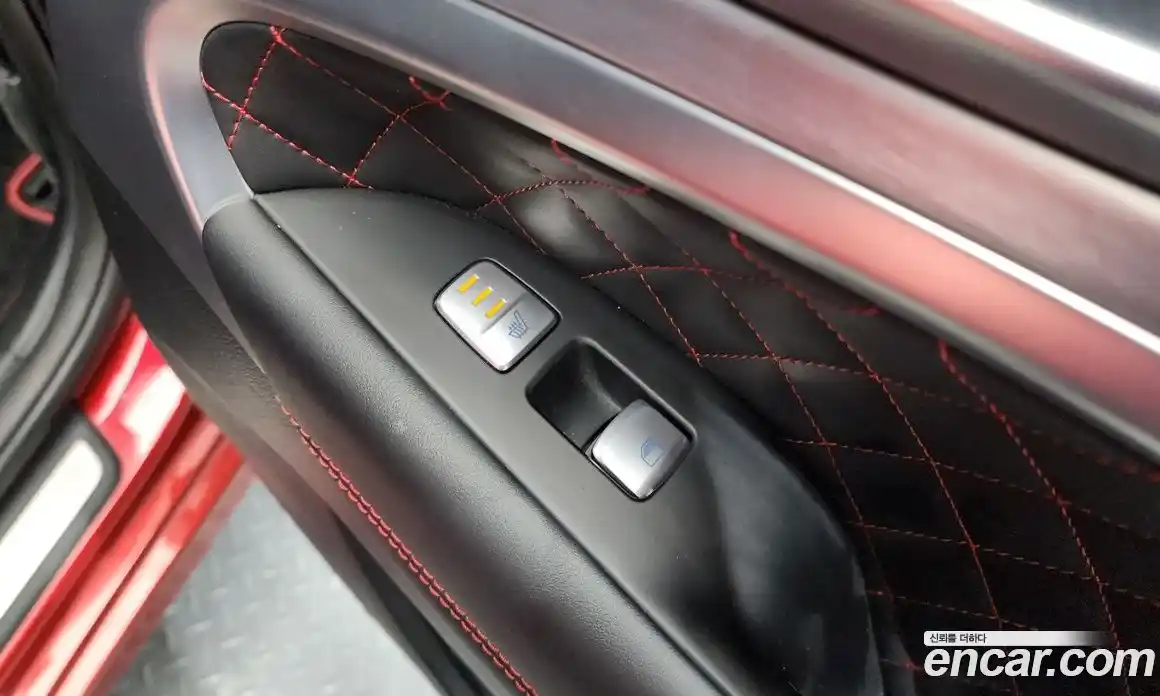 Genesis G70 2019 3.3 Автомат в Москве № 117050, фото 18