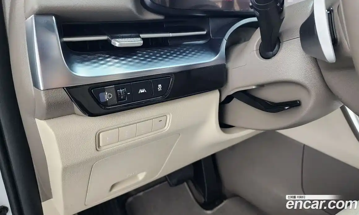 Kia Canival 2022 3.5 Автомат в Москве № 120853, фото 12