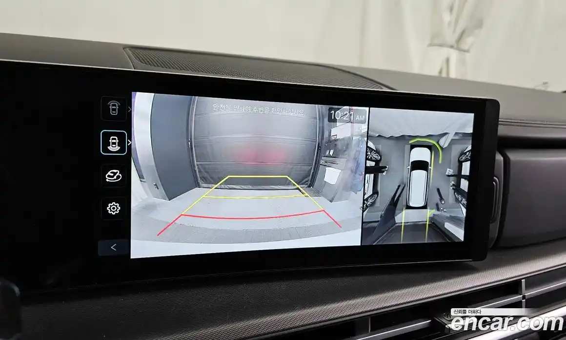 Hyundai Santa Fe 2024 2.5 Автомат в Москве № 126601, фото 15