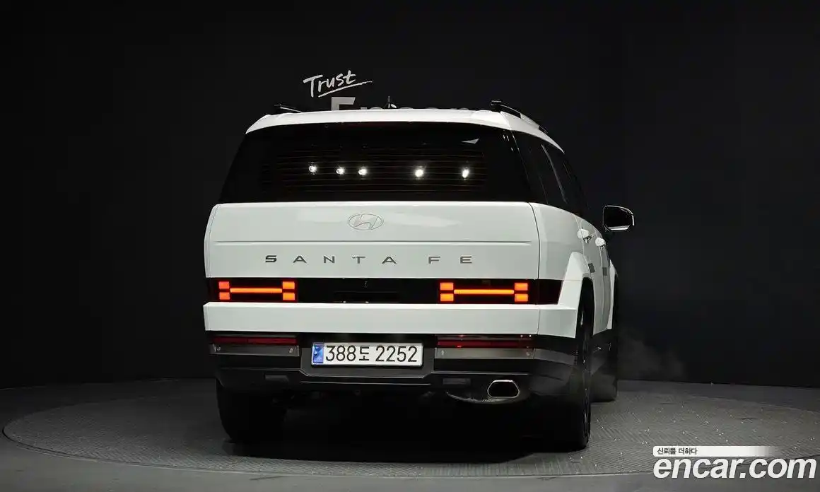 Hyundai Santa Fe 2024 2.5 Автомат в Москве № 126601, фото 4