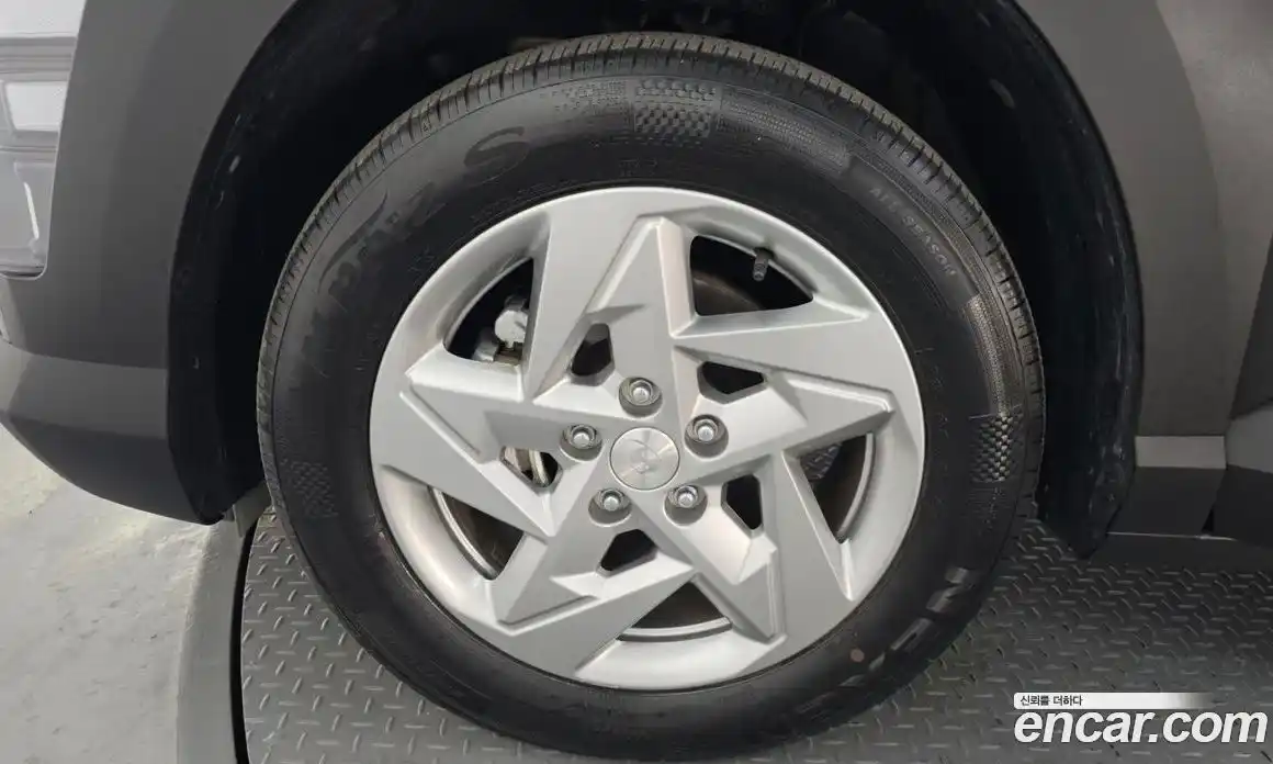 Hyundai Kona 2023 1.6 Автомат в Москве № 127106, фото 11