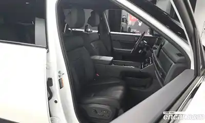 Hyundai Santa Fe 2024 2.5 Автомат в Москве № 130453, миниатюра 8