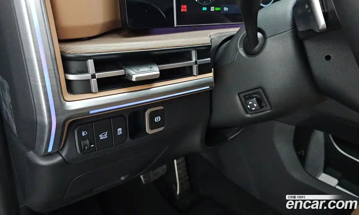 Hyundai Santa Fe 2024 1.6 Автомат в Москве № 130825, фото 16