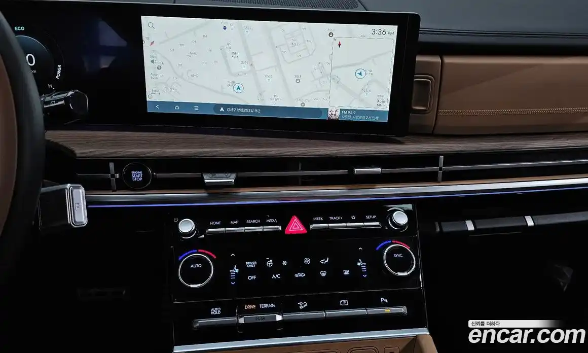 Hyundai Santa Fe 2024 1.6 Автомат в Москве № 130825, фото 6