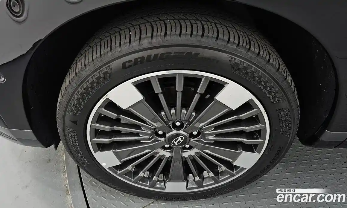 Hyundai Santa Fe 2024 1.6 Автомат в Москве № 130825, фото 7