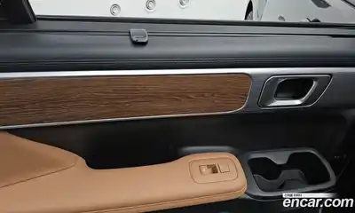 Hyundai Santa Fe 2024 1.6 Автомат в Москве № 130825, миниатюра 8