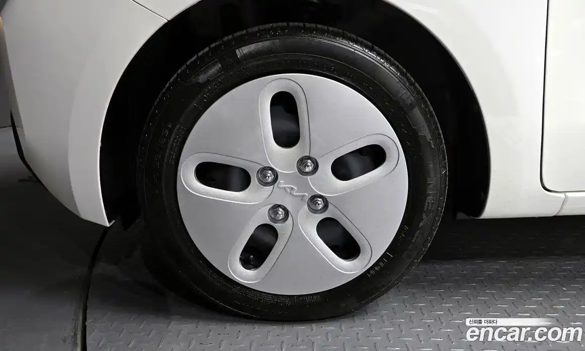 Kia Ray 2023 1.0 Автомат в Москве № 131644, фото 5