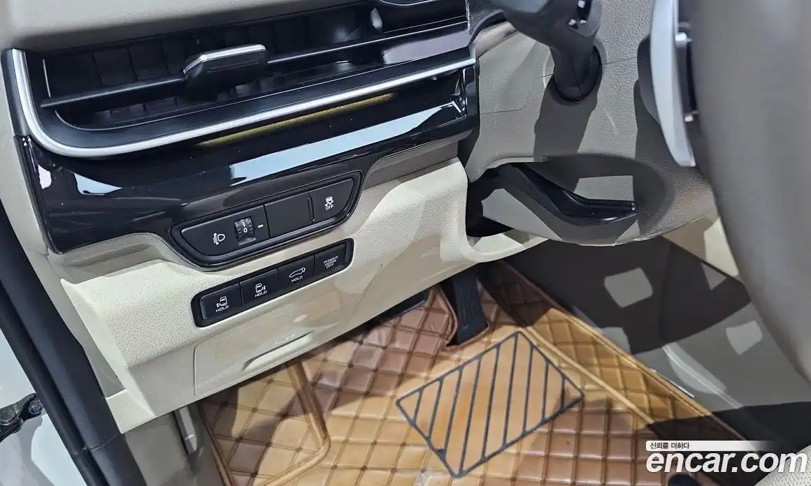 Kia Canival 2024 2.2 Автомат в Москве № 131666, фото 3