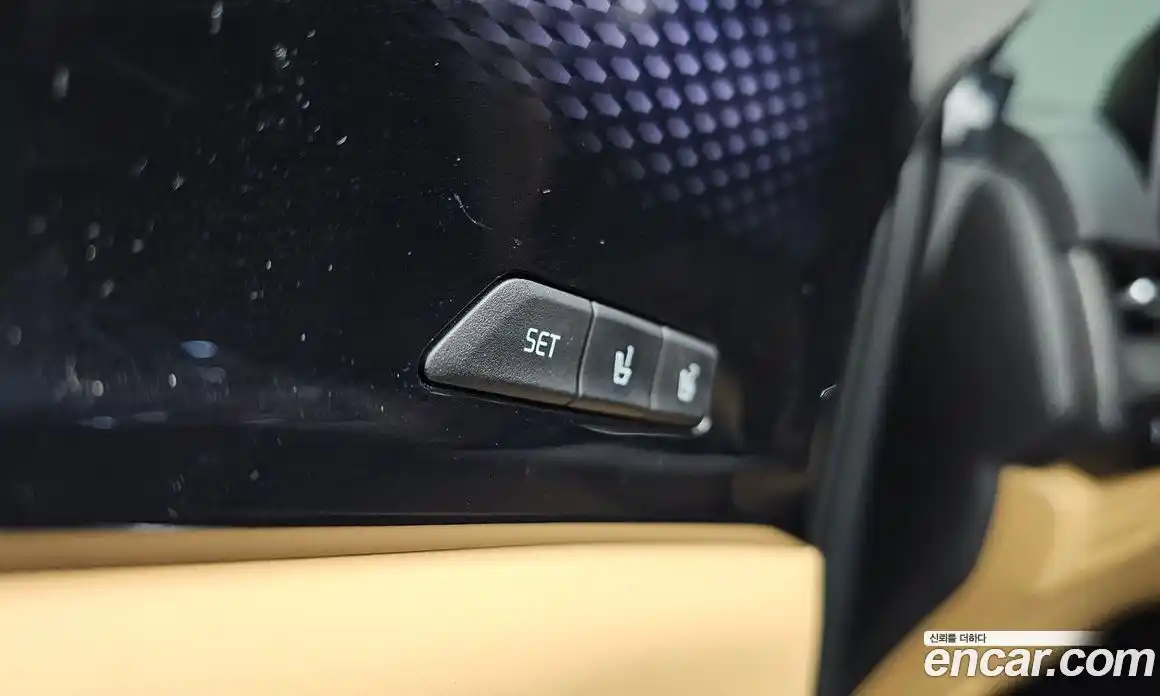 Kia Canival 2023 3.5 Автомат в Москве № 132690, фото 16