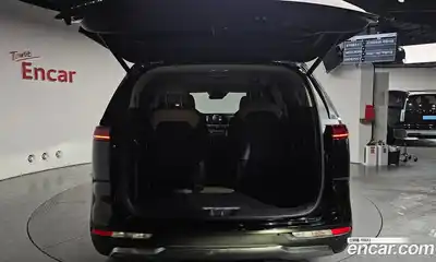 Kia Canival 2023 3.5 Автомат в Москве № 132690, миниатюра 9