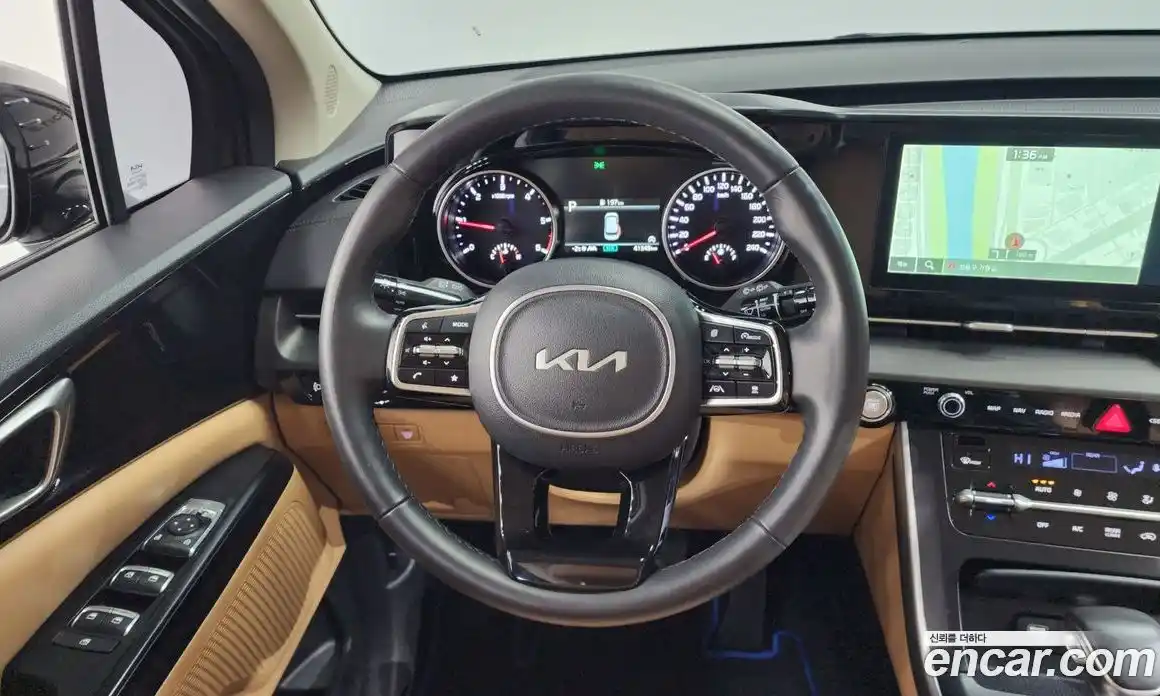 Kia Canival 2023 2.2 Автомат в Москве № 133972, фото 12