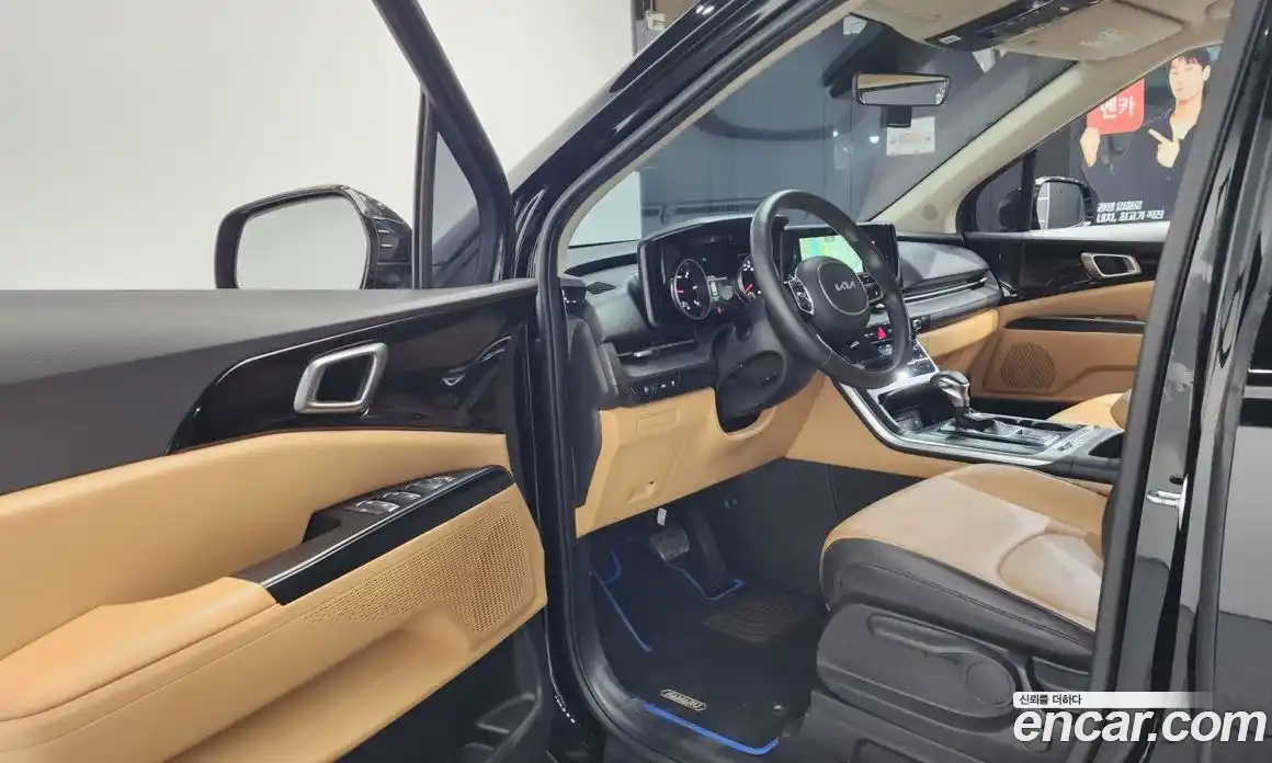 Kia Canival 2023 2.2 Автомат в Москве № 133972, фото 14