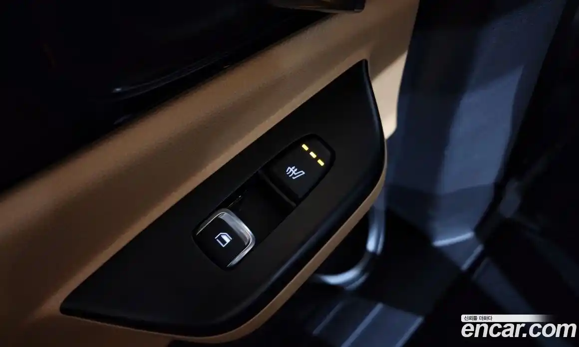 Kia Canival 2023 2.2 Автомат в Москве № 133972, фото 16