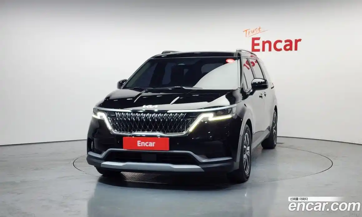 Kia Canival 2023 2.2 Автомат в Москве № 133972, фото 20