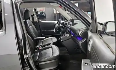 Hyundai Casper 2023 1.0 Автомат в Москве № 134502, миниатюра 2